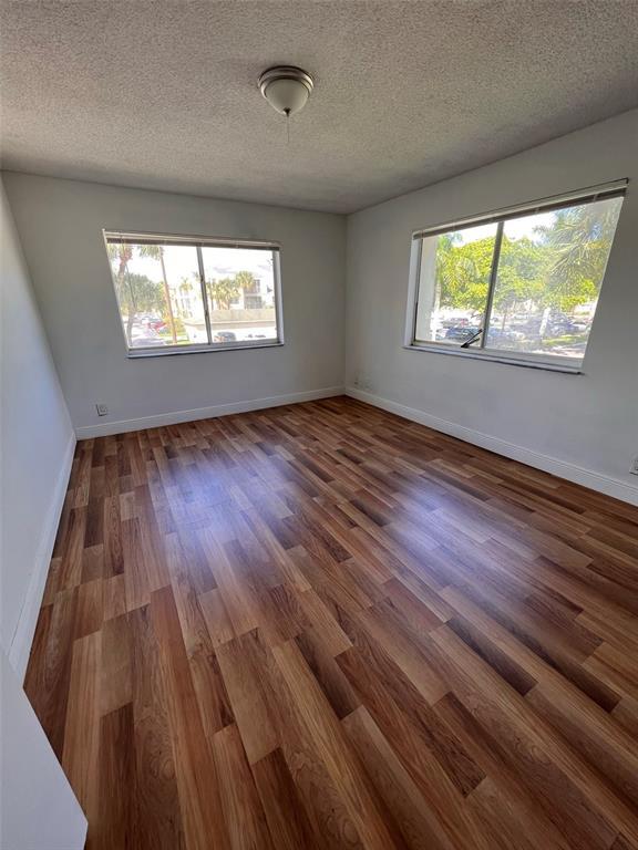 Photo - 5612 Rock Island Rd Unidad 155