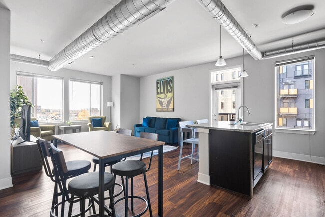 Building Photo - 235 S Delaware St Unit FL3-ID1364136P