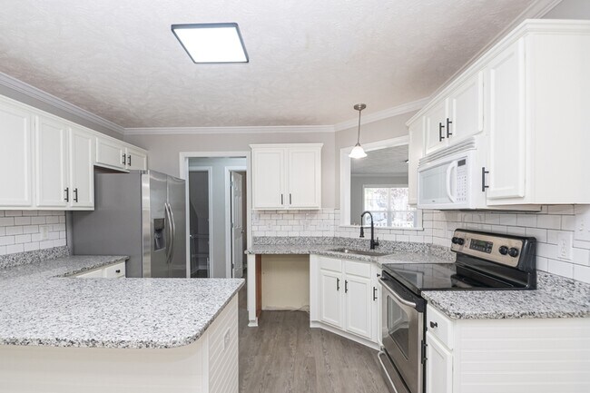 Photo - 3401 Connection Dr