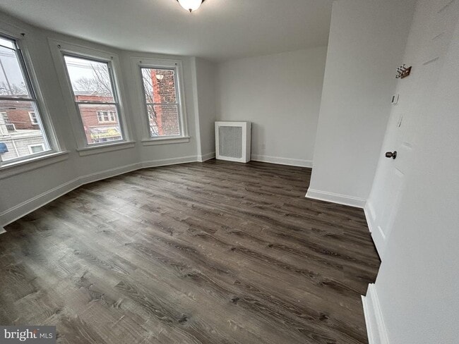 Photo - 1067 S Clinton Ave Unidad 2ND FLOOR