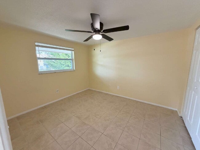 Photo - Cozy 1-Bed on Silver Spur Drive, Holiday FL