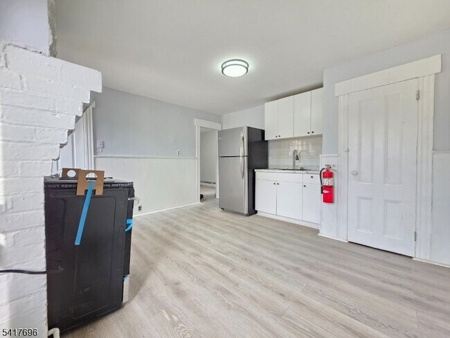 Photo - 8 Lincoln Ave Unit 2