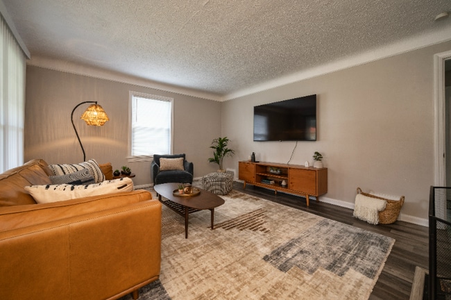 Photo - 3722 Bainbridge Rd