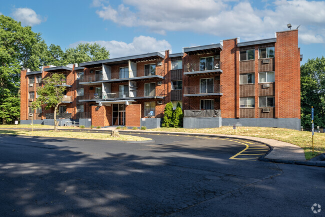 Stonebridge Apartments - Stonebridge Apartments