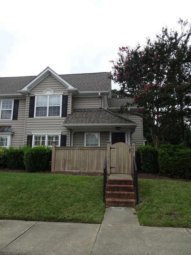 2 Bedrooms 2 Baths Condo in Bristol Common... - 2 Bedrooms 2 Baths Condo in Bristol Common...