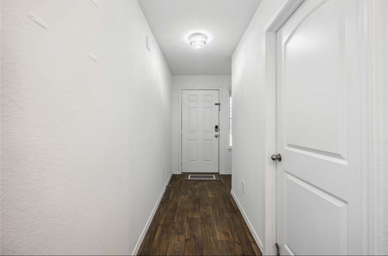 Photo - 16684 Lonely Pines Dr