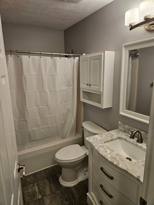 Photo - 70 Strawberry Cir