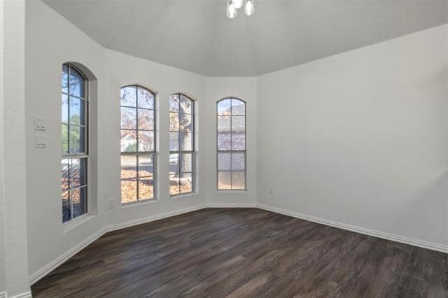 1308 London Dr