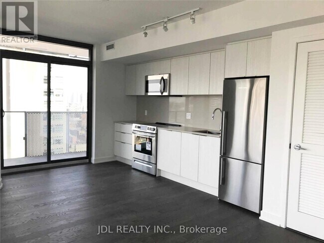 Photo - 25 Richmond St E Unit 1702