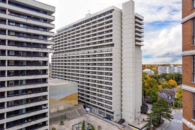 Photo - Yonge Eglinton Apartments – Duplex