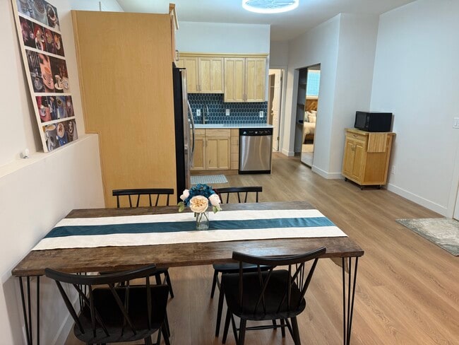 Photo - 944 Williamstown Ct Unidad 944