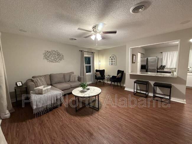 Building Photo - 9921 Pulaski Pike Unit A2