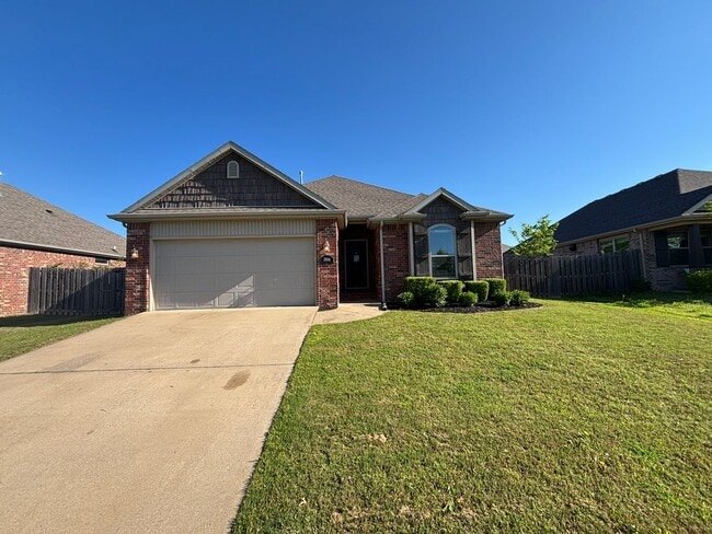 Stunning 3-Bedroom, 2-Bathroom Single Fami... - Stunning 3-Bedroom, 2-Bathroom Single Fami... House