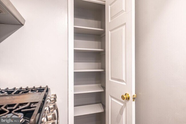 Photo - 12211 Braxfield Ct Unidad 7