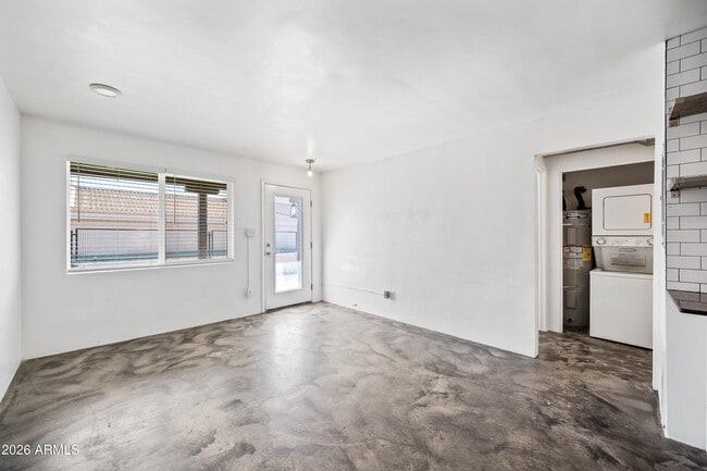 Photo - 3601 N 15th Ave Unidad 3