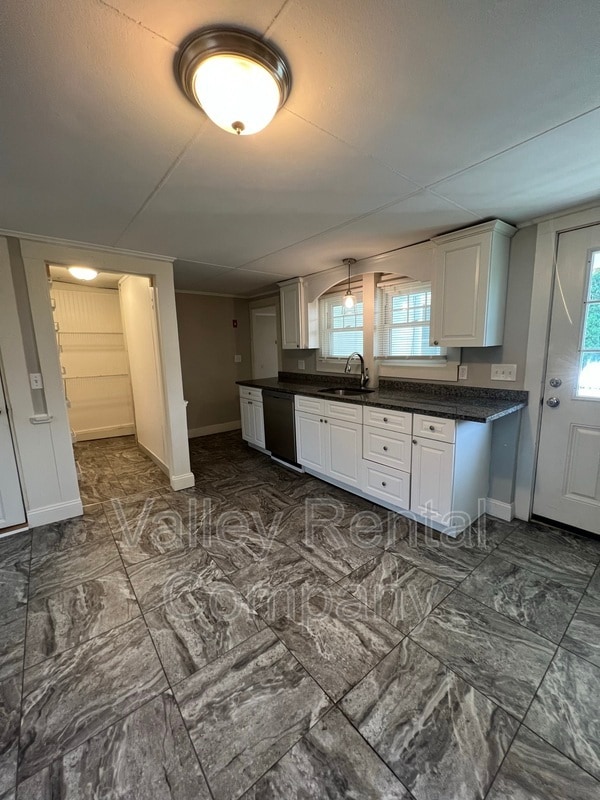 Photo - 39 Middle St