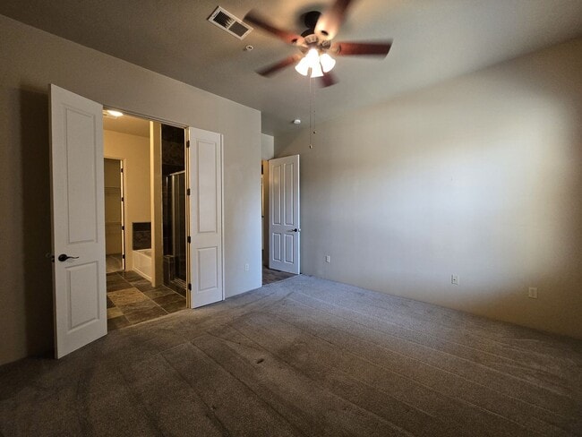 Photo - 1405 Vegas Verdes Dr Unit B234