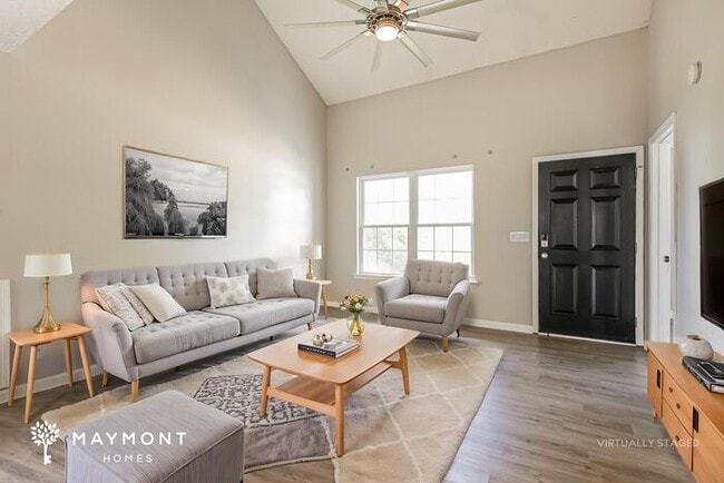Photo - 206 Glenlea Ln