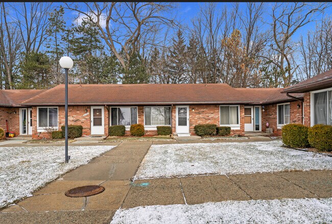 Photo - Masonic Estates