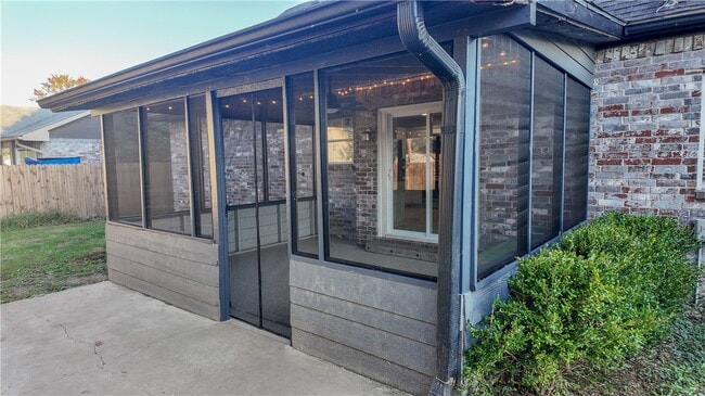 Photo - 2711 W Bishop Dr