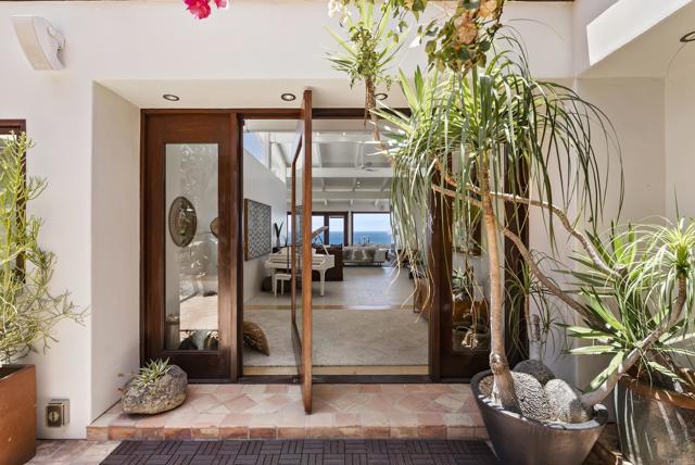 Photo - 1370 Neptune Ave