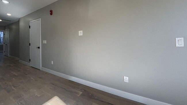 Photo - 5341 Chestnut St Unidad 2