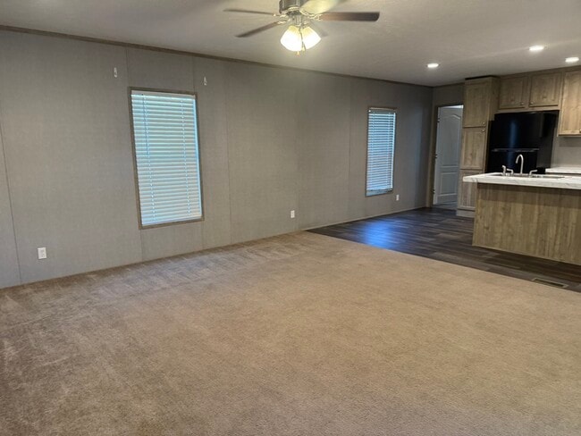 Photo - Mobile home for sale