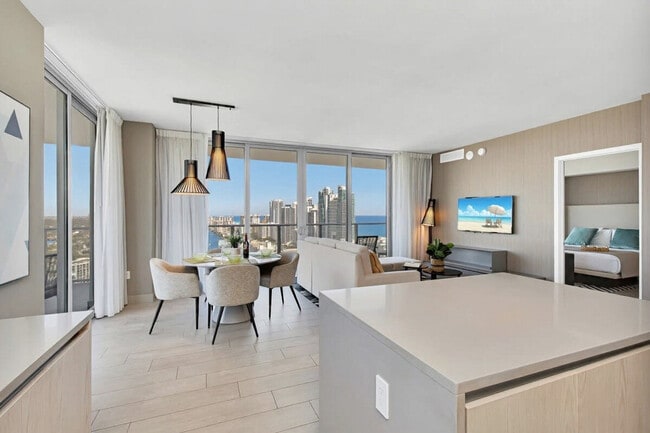 Photo - 4010 S Ocean Dr Unidad SI FL1-ID1227330P