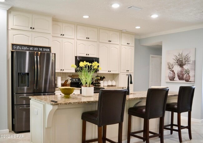 Photo - 1043 Plantation Dr