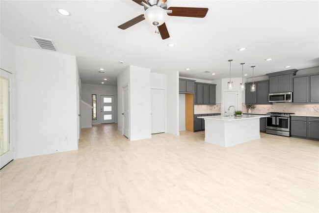 Photo - 18823 River Overlook Ct