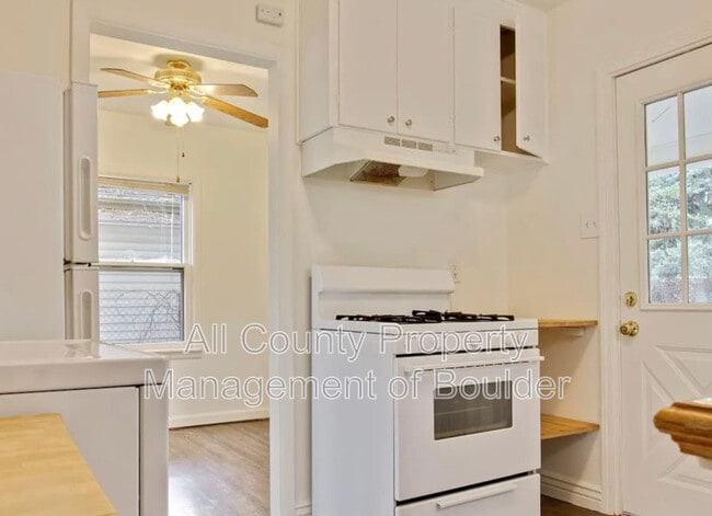 Photo - 732 Alpine Ave.