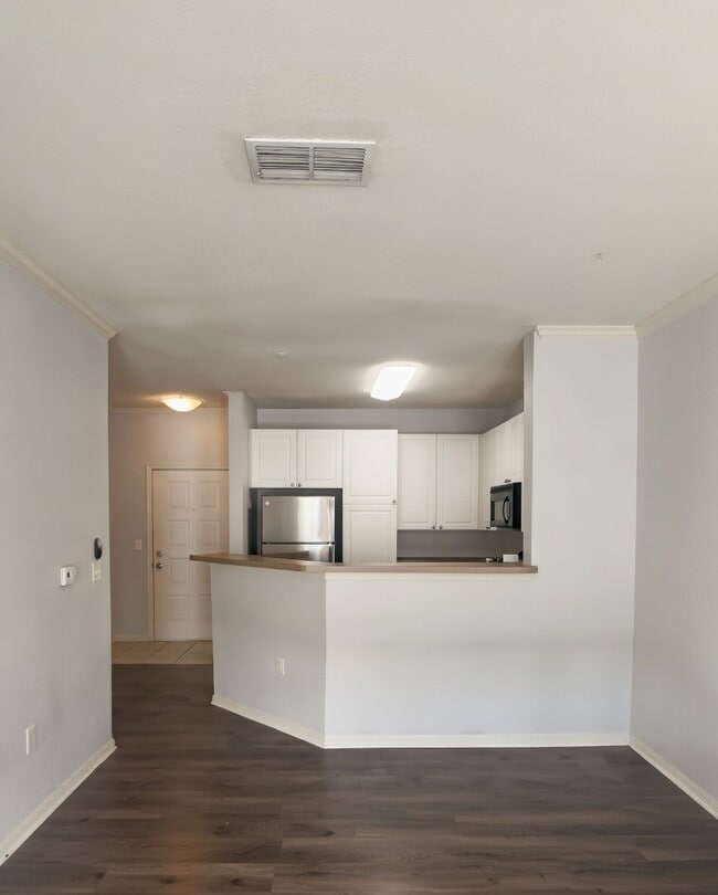 Photo - 4221 W Spruce St Unit 1335