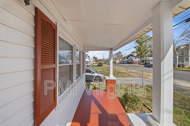 Photo - 2213 Maltby Ave