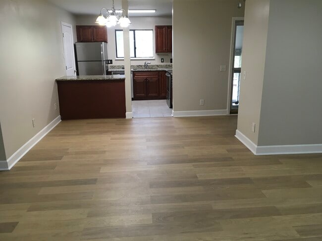 Photo - 3100 Heathstead Pl Unidad D