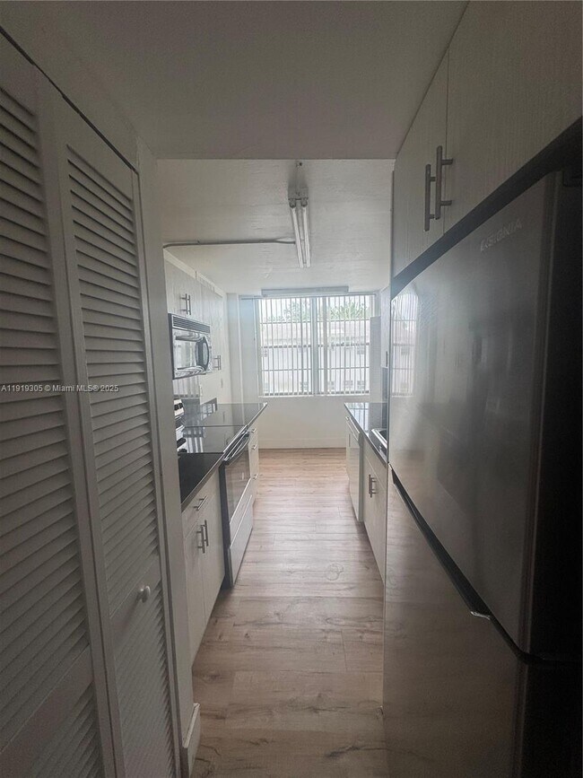 Photo - 12105 NE 6th Ave Unit 201