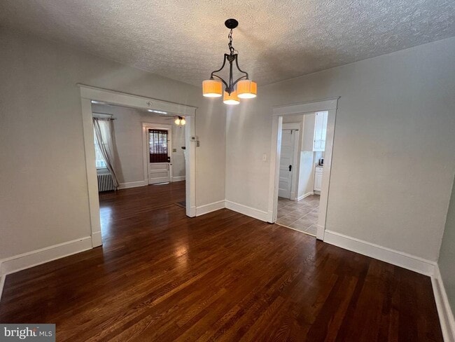 Photo - 813 Marye St