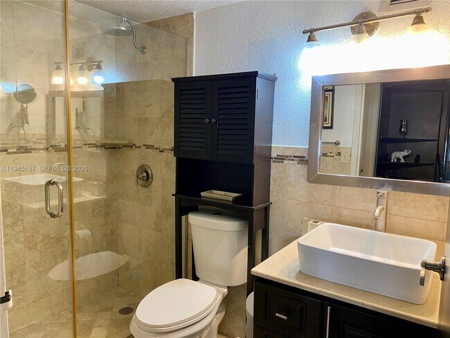 Photo - 17011 N Bay Rd Unit 304