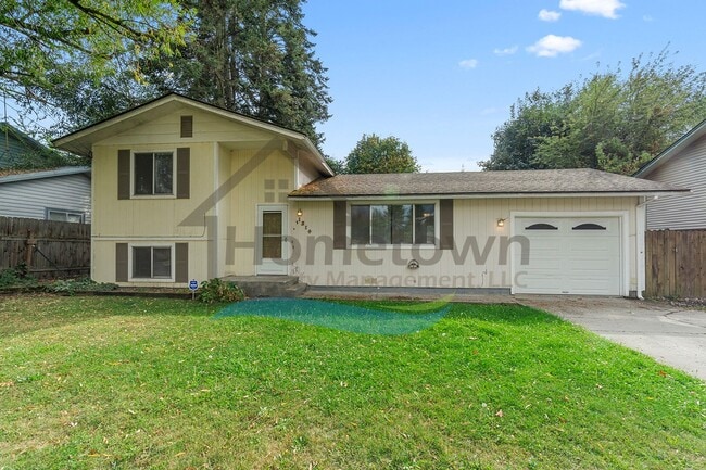 3 Bedroom 2 Bathroom Home with Attached Ga... - 3 Bedroom 2 Bathroom Home with Attached Ga...