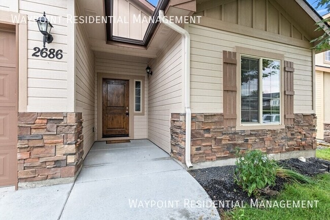 Photo - 2686 Vallin Ave N