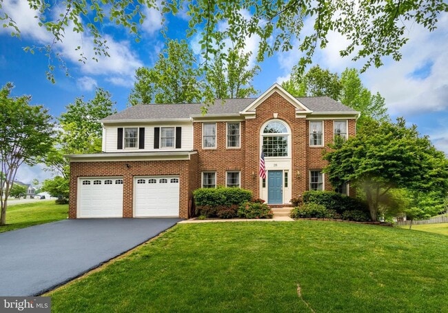 STAFFORD HOME - LARGE 5 BEDROOMS! - STAFFORD HOME - LARGE 5 BEDROOMS!