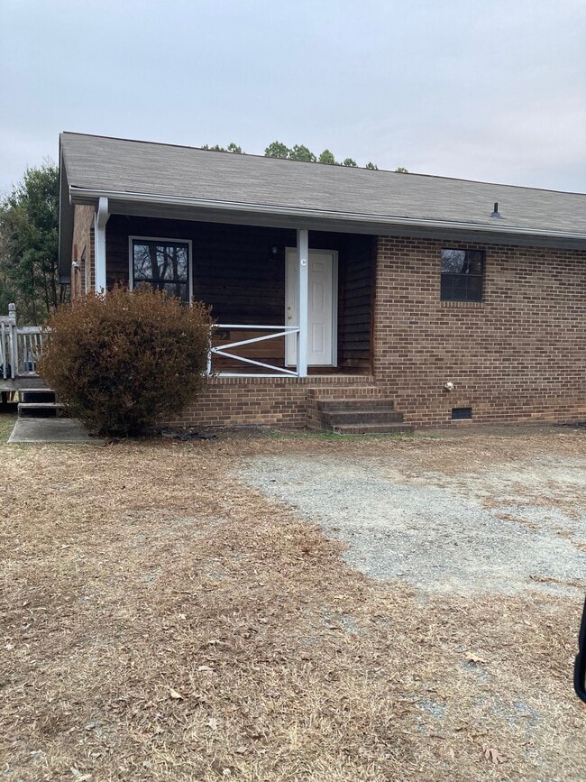 Building Photo - 211 Butterfly Dr Unit 211 butterfly dr