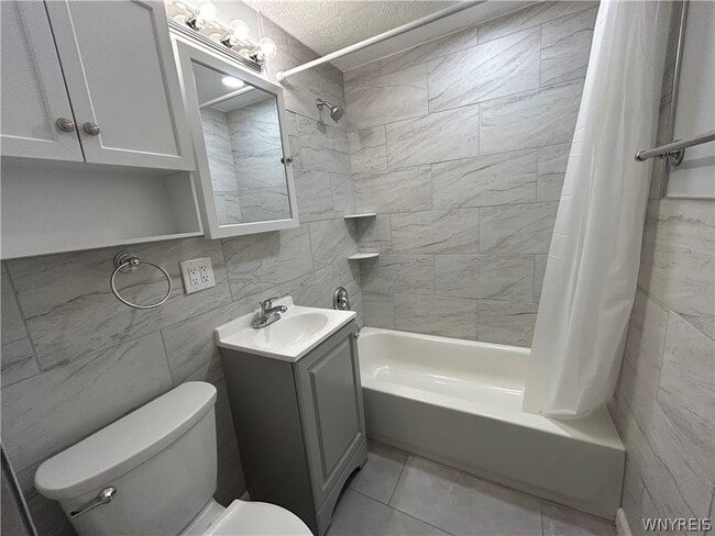 Photo - 128 Bannard Ave