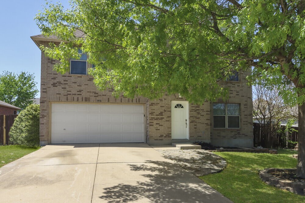 Photo - 19716 San Chisolm Dr House