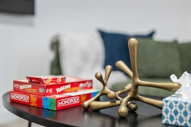 Photo - 10749-10773 73 Ave NW Unit SI ID1322480P