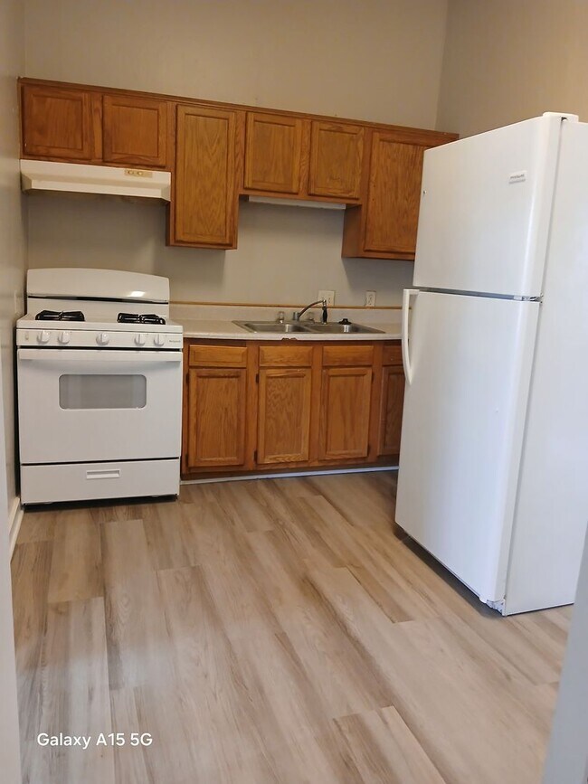 Photo - Charming 2-bedroom, 1-bath