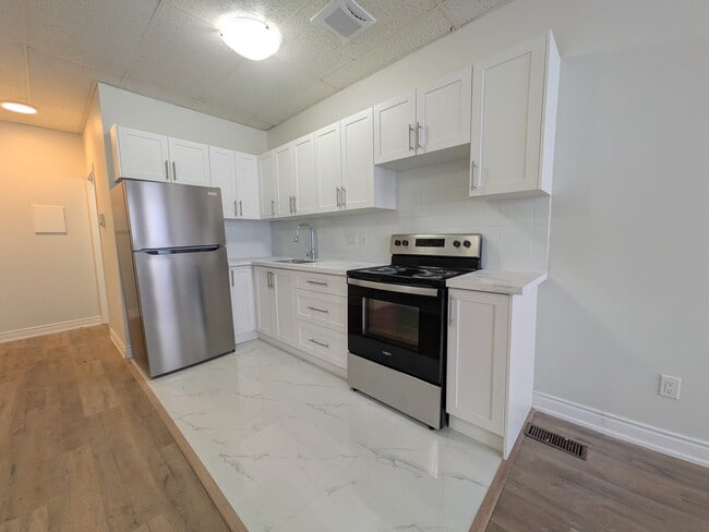 Building Photo - 317 Front St Unit 201