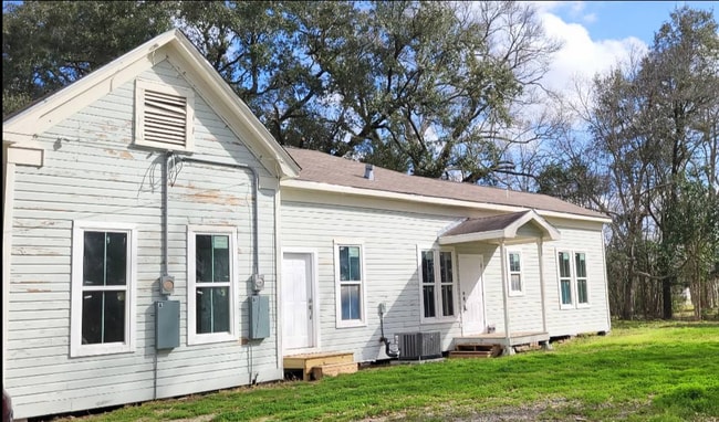 Photo - 2105 Laurel Ave