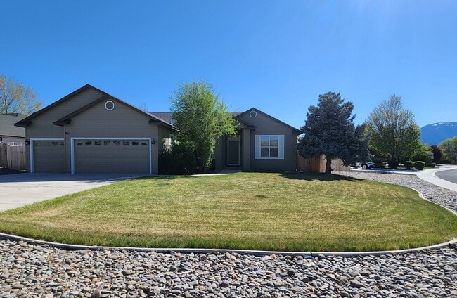 Home For Rent in Wildhorse Area of Minden - Home For Rent in Wildhorse Area of Minden
