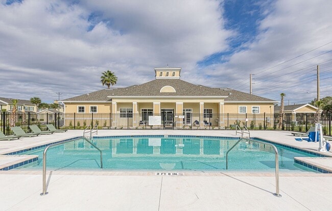 Oak Meadows Apartments
