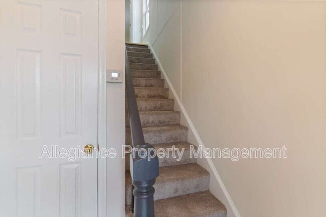 Photo - 1506 B Mt Vernon Ave